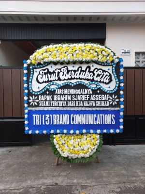 Papan Bunga Duka di Ketapang Kuala